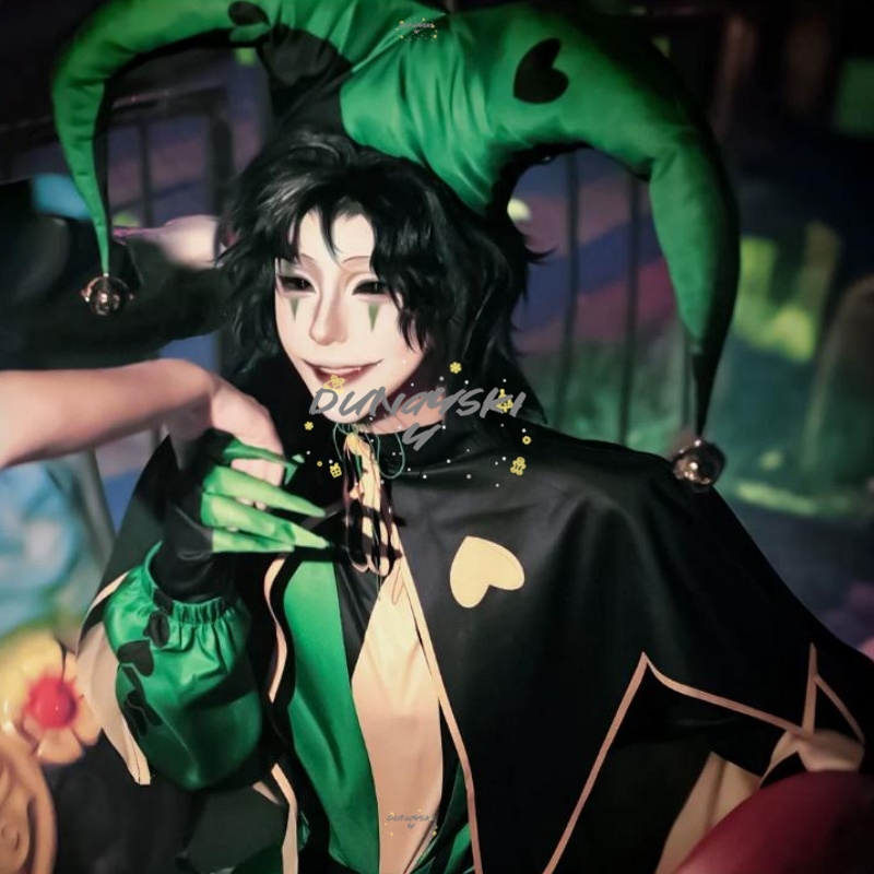 Freak Circus Pierrot Cosplay C - đánh giá và giá Anime And Cosplay Expo 2025